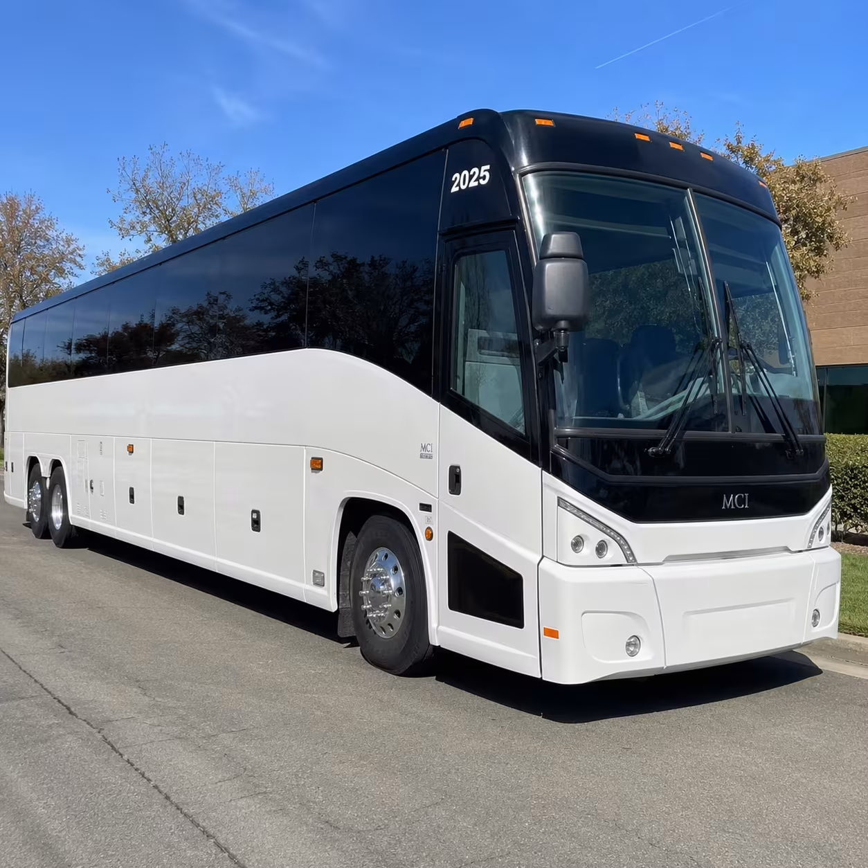 tallahassee employee shuttle buses for capitol complex offices